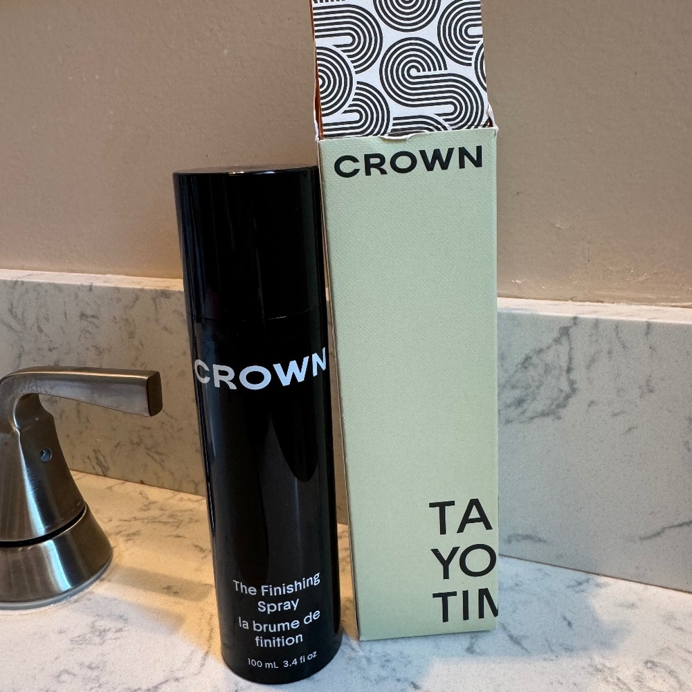 Crown finishing spray